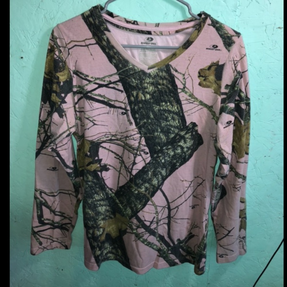 Pink camo long sleeve top